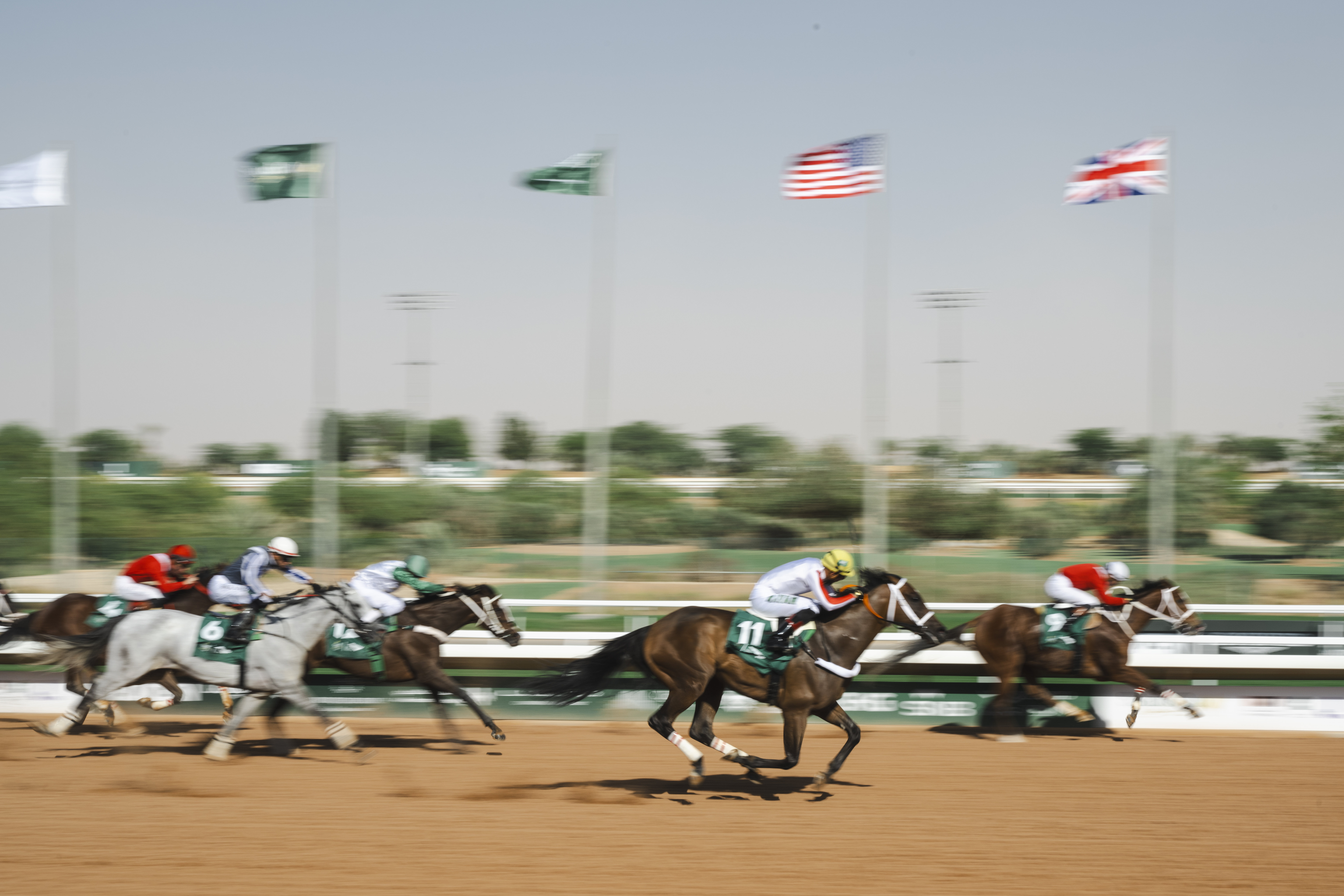 RS45126_260214_SaudiCup_Saturday_racing_PaulMcMillan-002.jpg